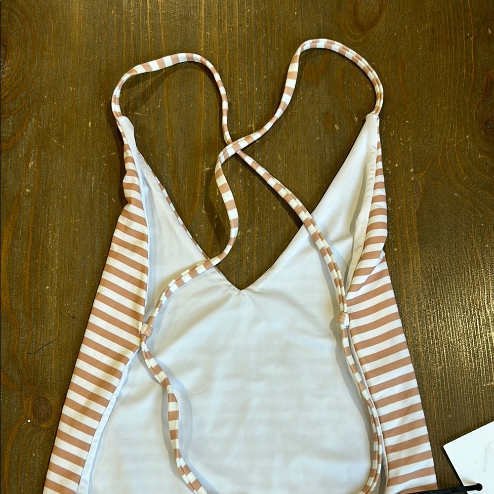 Beach Riot One Piece Swimsuit - Picture 7 of 10